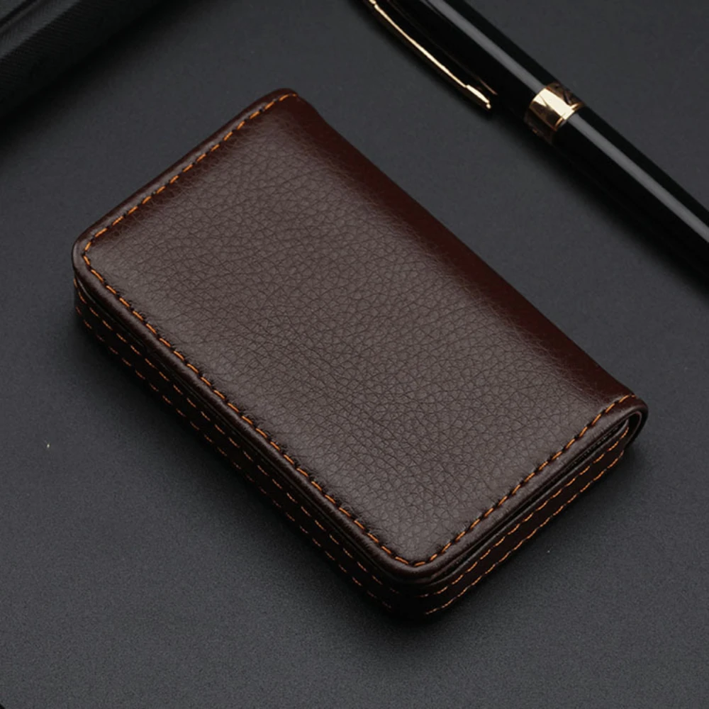Porta carte di credito in pell - Card Top Loader recensione e prezzo