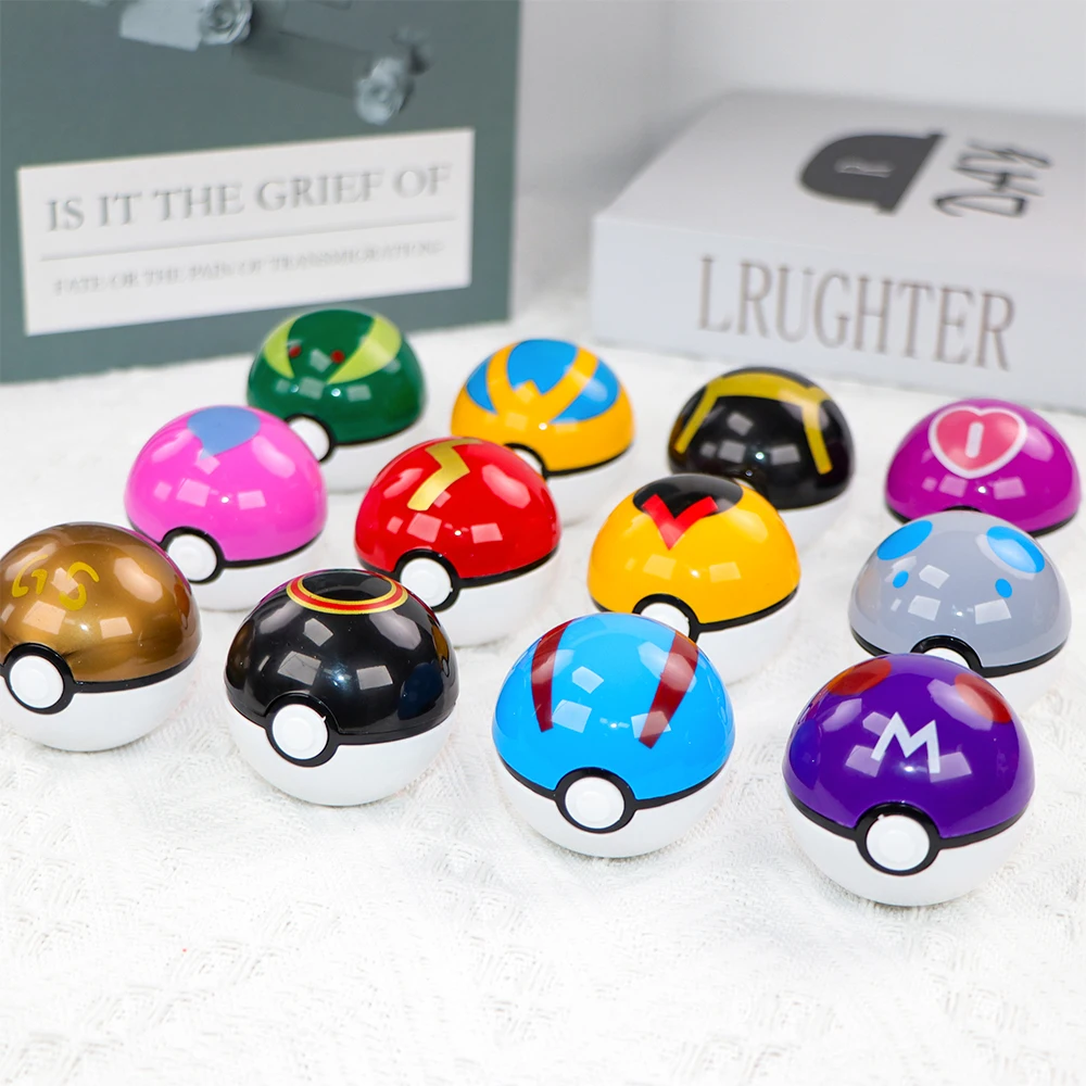 12 Pezzi Poké Ball Pikachu Act - Vinyl Figure Blank recensione e prezzo