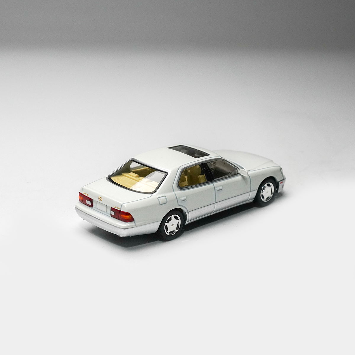 Tomytec Modellino Auto in Scal - Die Cast Car 1 64 recensione e prezzo