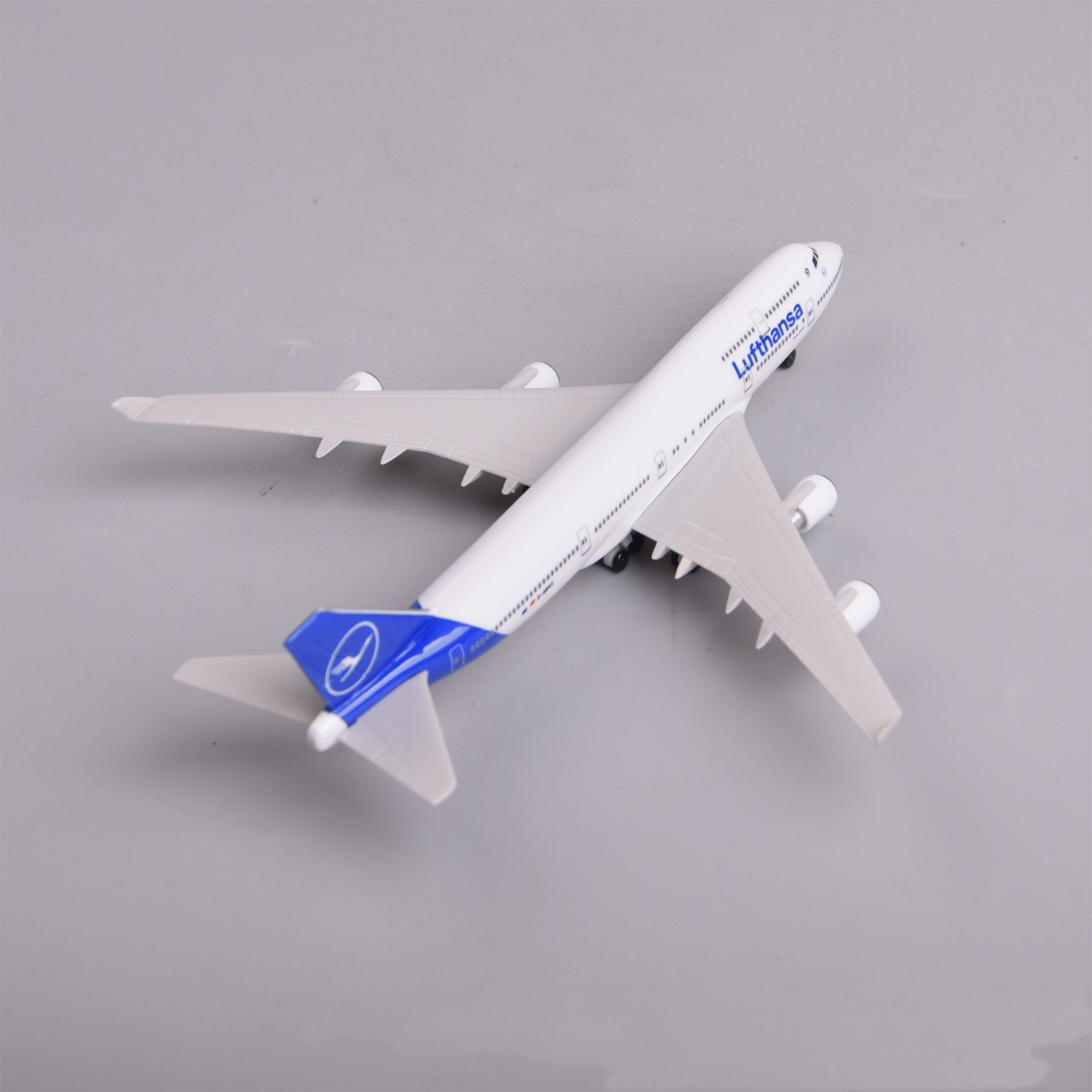 Modellino di Aereo in Scala 20 - Model Airplane Plastic recensione e prezzo